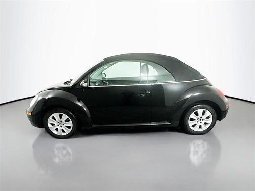 2010 Volkswagen New Beetle 2.5L (A6)