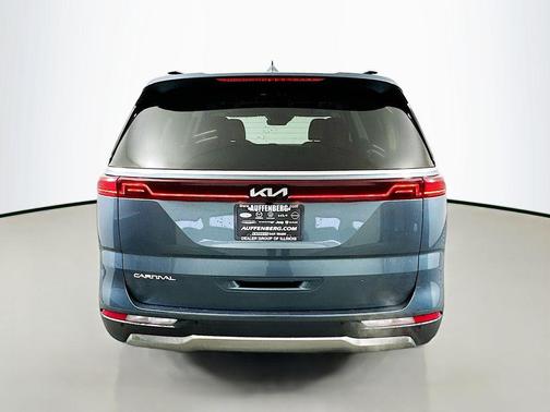 2023 Kia Carnival SX Prestige