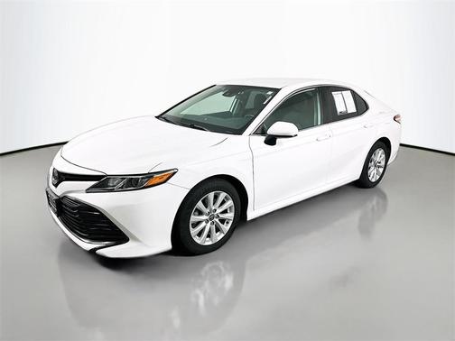 2020 Toyota Camry LE