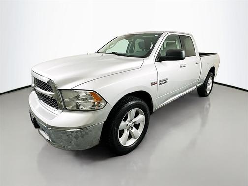 2016 RAM 1500 SLT