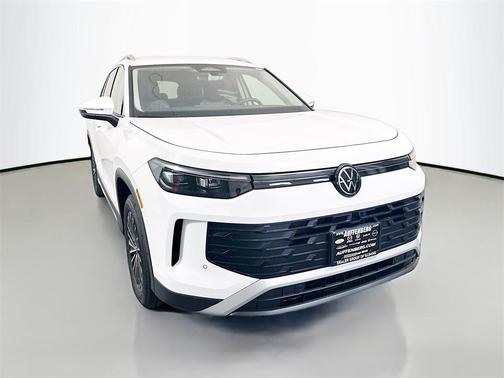 2025 Volkswagen Tiguan 2.0T S