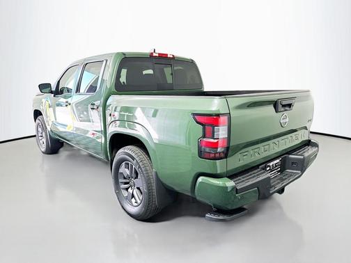 Green 2026 Nissan Frontier SV
