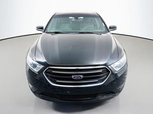 Shadow Black 2018 Ford Taurus SEL