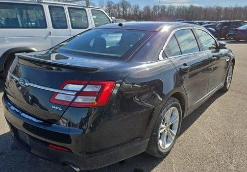 Shadow Black 2018 Ford Taurus SEL