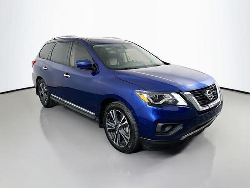 2019 Nissan Pathfinder Platinum