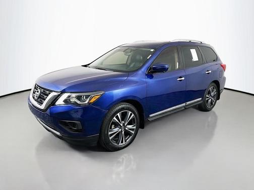 2019 Nissan Pathfinder Platinum
