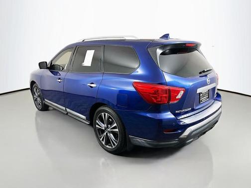 2019 Nissan Pathfinder Platinum