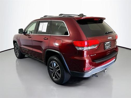 2019 Jeep Grand Cherokee Laredo E