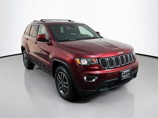 2019 Jeep Grand Cherokee Laredo E
