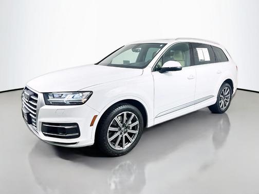 Glacier White Metallic 2018 Audi Q7 3.0T Prestige