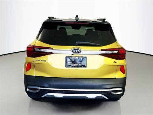 2021 Kia Seltos S