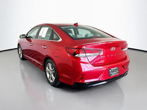 Scarlet Red 2018 Hyundai SONATA Limited