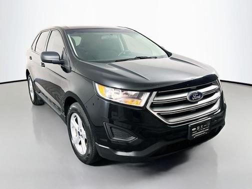 Shadow Black 2017 Ford Edge SE