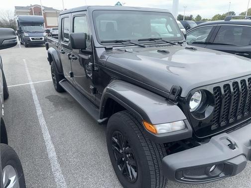 2022 Jeep Gladiator Sport