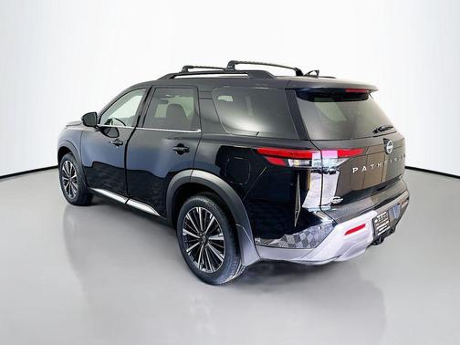 Black 2026 Nissan Pathfinder Platinum