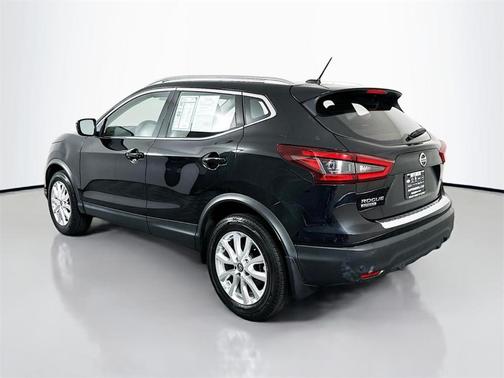 2021 Nissan Rogue Sport SV