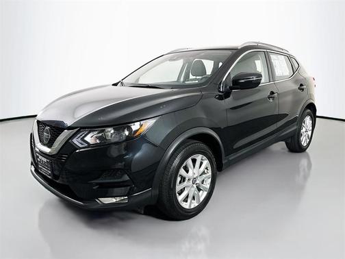 2021 Nissan Rogue Sport SV