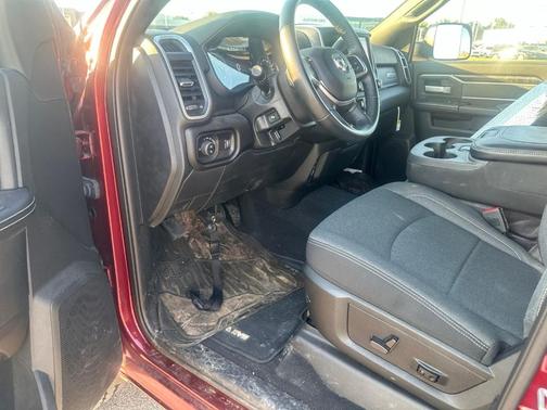 Delmonico Red Pearlcoat 2022 RAM 2500 Big Horn