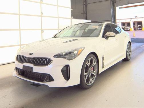 2019 Kia Stinger GT2