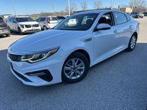 Snow White Pearl 2019 Kia Optima LX