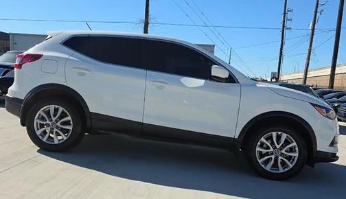 Glacier White 2021 Nissan Rogue Sport S