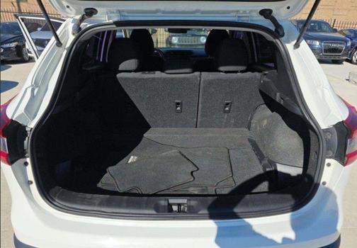 Glacier White 2021 Nissan Rogue Sport S