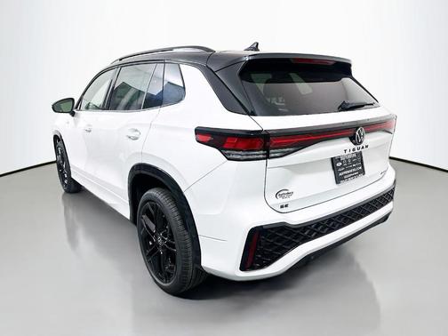 Opal White W/Deep Black Roof 2026 Volkswagen Tiguan 2.0T SE R-Line Black