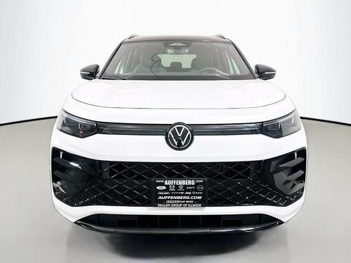 Opal White W/Deep Black Roof 2026 Volkswagen Tiguan 2.0T SE R-Line Black