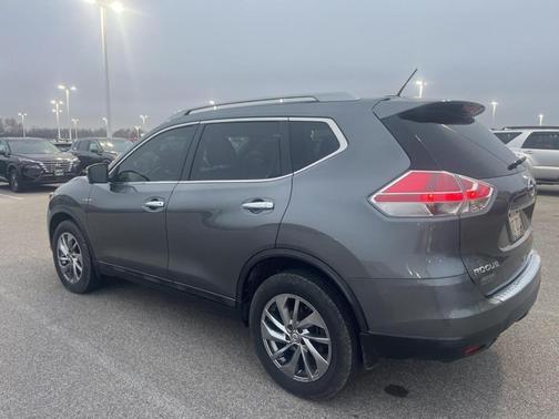 2015 Nissan Rogue SL