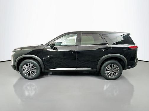 2026 Nissan Pathfinder S