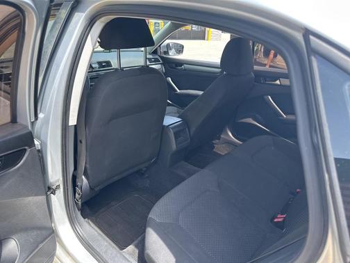 Reflex Silver Metallic 2015 Volkswagen Passat 1.8T S