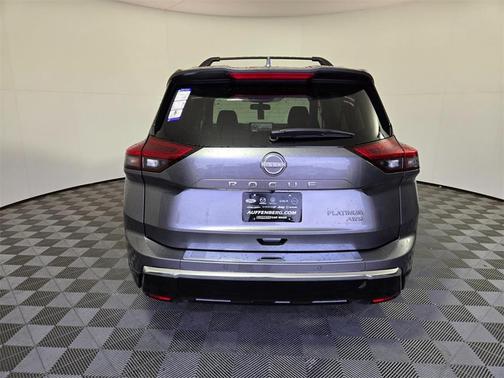 2025 Nissan Rogue Platinum