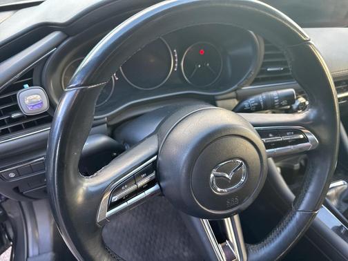 2020 Mazda Mazda3 FWD w/Premium Package