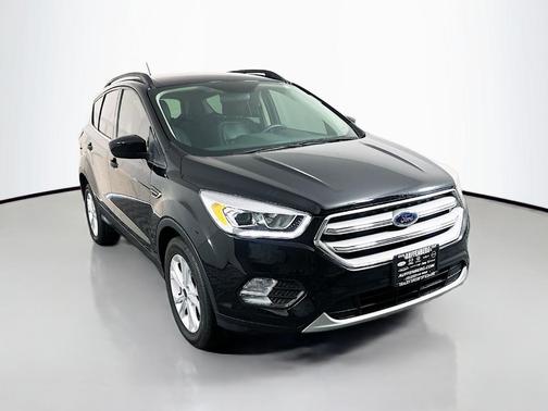 Agate Black Metallic 2019 Ford Escape SEL