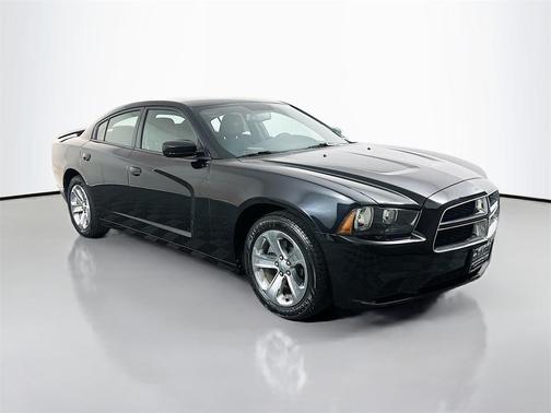 2013 Dodge Charger SE