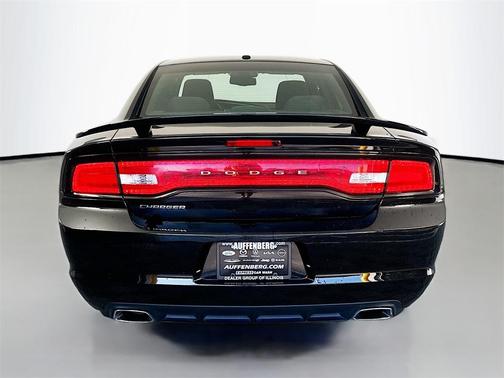 2013 Dodge Charger SE