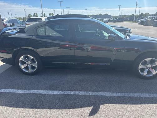 2013 Dodge Charger SE
