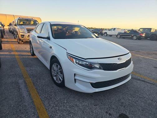 2016 Kia Optima LX