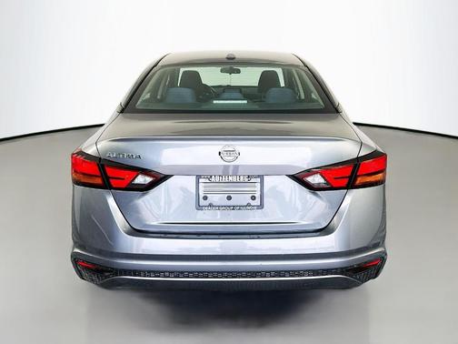 Gun Metallic 2020 Nissan Altima 2.5 S