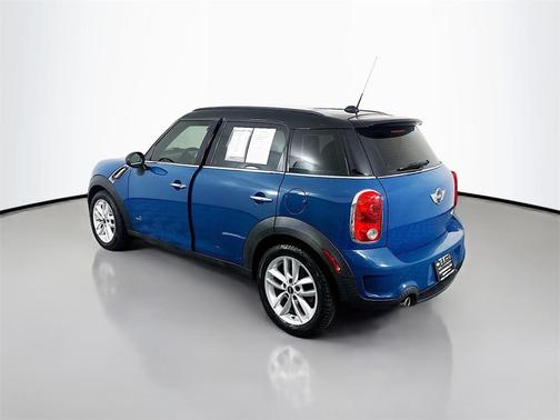 2011 MINI Cooper S Countryman Base