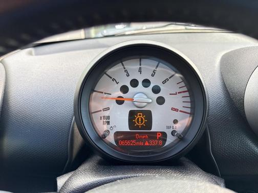 2011 MINI Cooper S Countryman Base