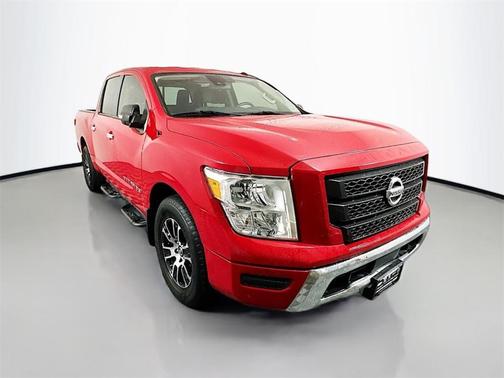 2020 Nissan Titan SV