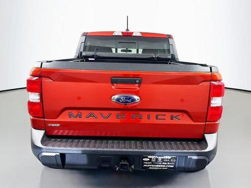 Hot Pepper Red Metallic Tinted Clearcoat 2024 Ford Maverick Lariat