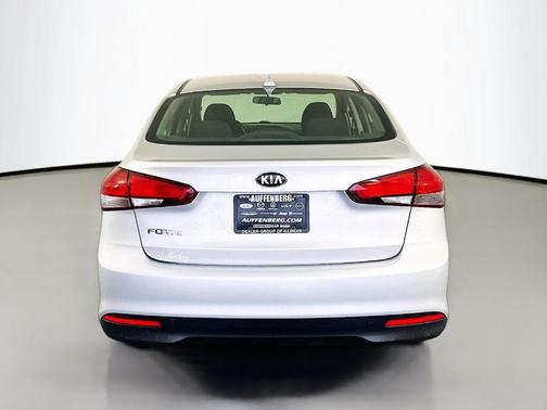 Silky Silver 2017 Kia Forte LX