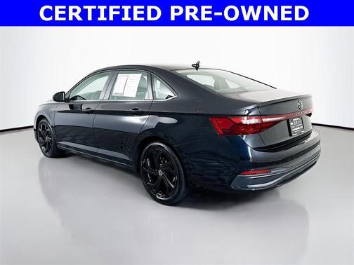 2025 Volkswagen Jetta 1.5T SE