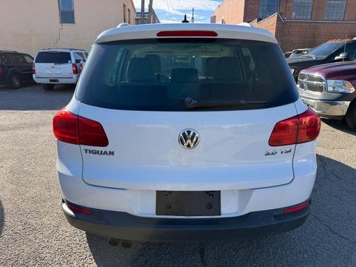 2013 Volkswagen Tiguan SE