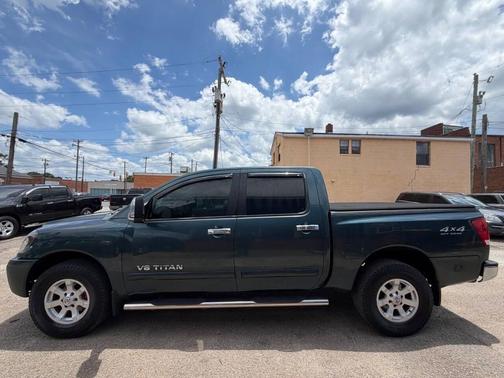 Deep Water 2005 Nissan Titan SE Crew Cab