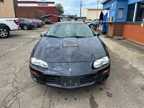 2000 Chevrolet Camaro Base