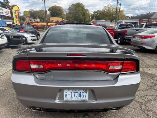 2014 Dodge Charger SXT