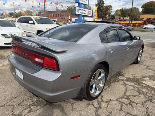2014 Dodge Charger SXT